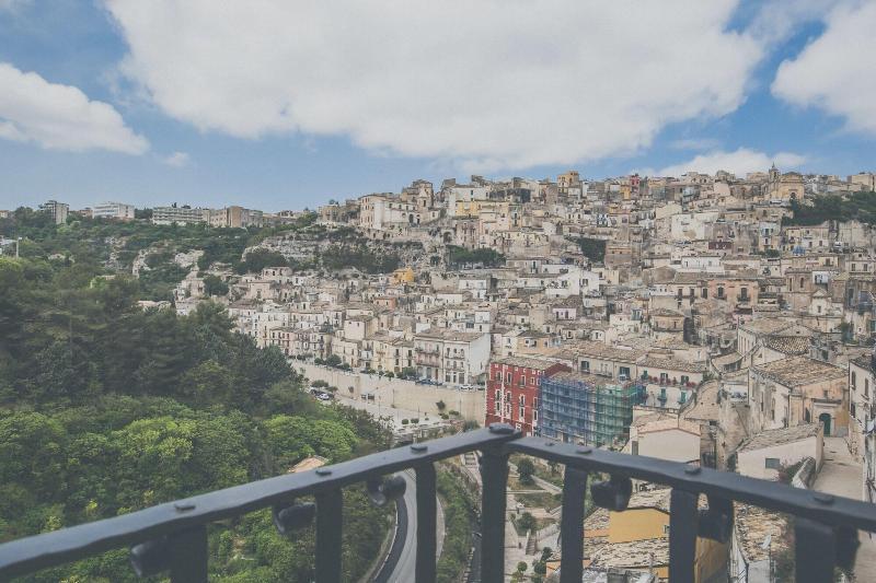 Sabbinirica Hotel Ragusa Kültér fotó